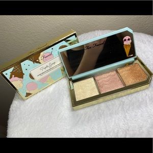 ✨Too-Faced Highlight✨